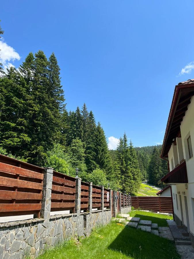 Vila 7 Predeal - Unique Location In The Forest Exterior foto